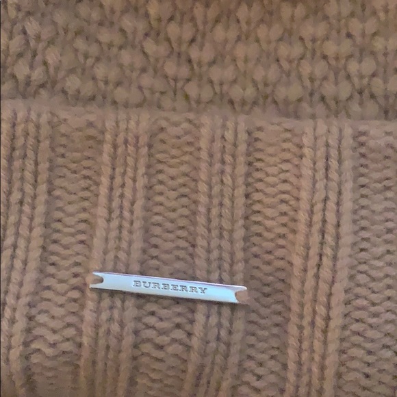 ❄️ Burberry Fur Pom-Pom Wool Cashmere Beanie - Picture 3 of 6